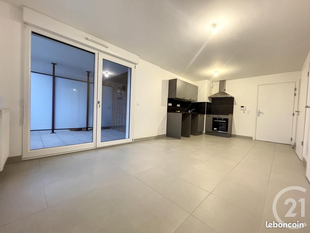 Appartement 2 pièces 38 m² · à Melun · 38 m² · 892 €/mois