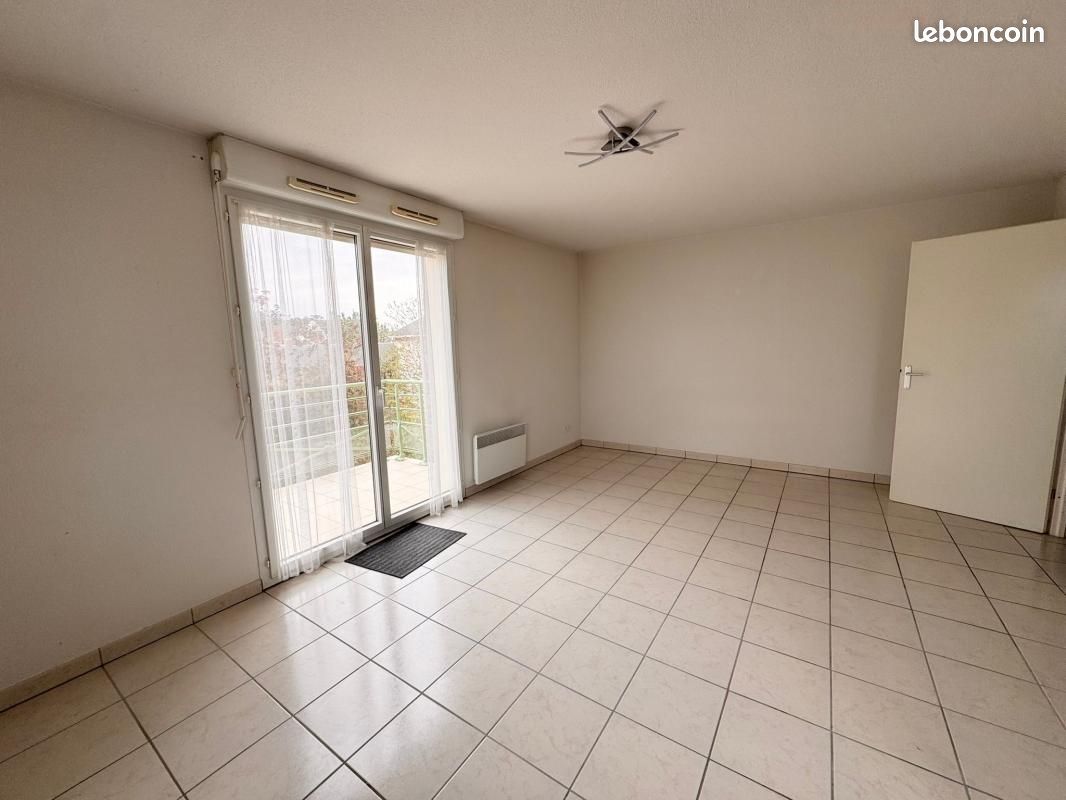 Appartement 3 pièces 63 m² · à Saint-Hilaire-Saint-Mesmin · 63 m² · 750 €/mois