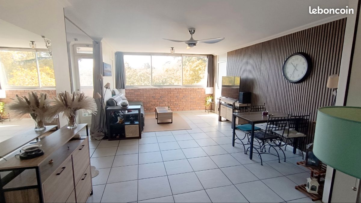 Appartement 4 pièces 69 m² · à Écully · 69 m² · 249 000 €