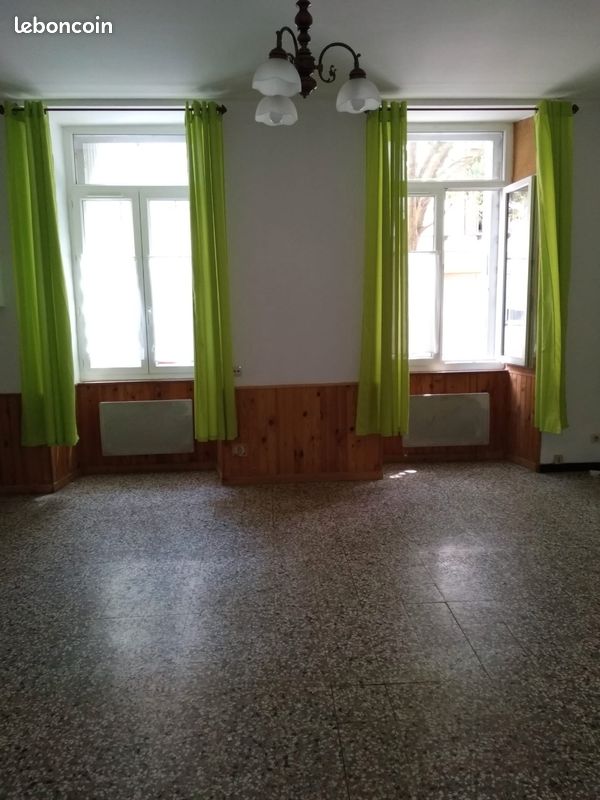 Appartement 2 pièces 57 m² · à Bédarieux · 57 m² · 420 €
