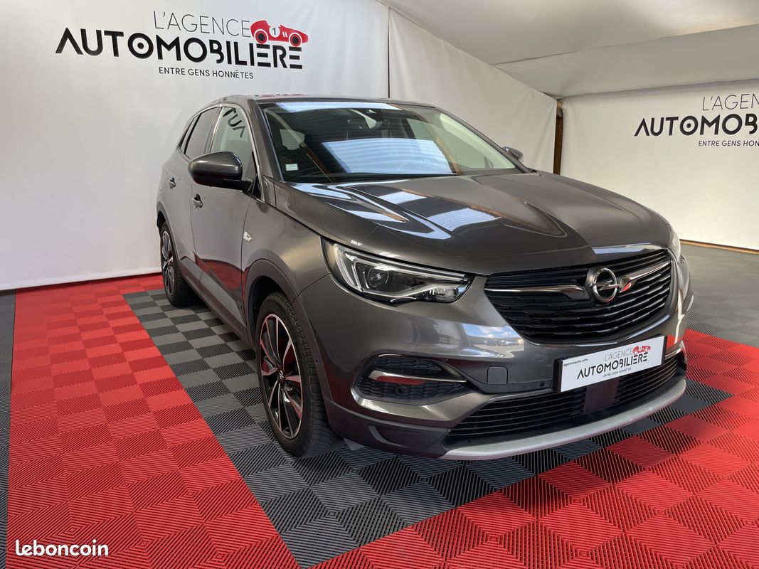 OPEL Grandland X 1.6 HYBRID 225 BVA8 ELITE (image 11)