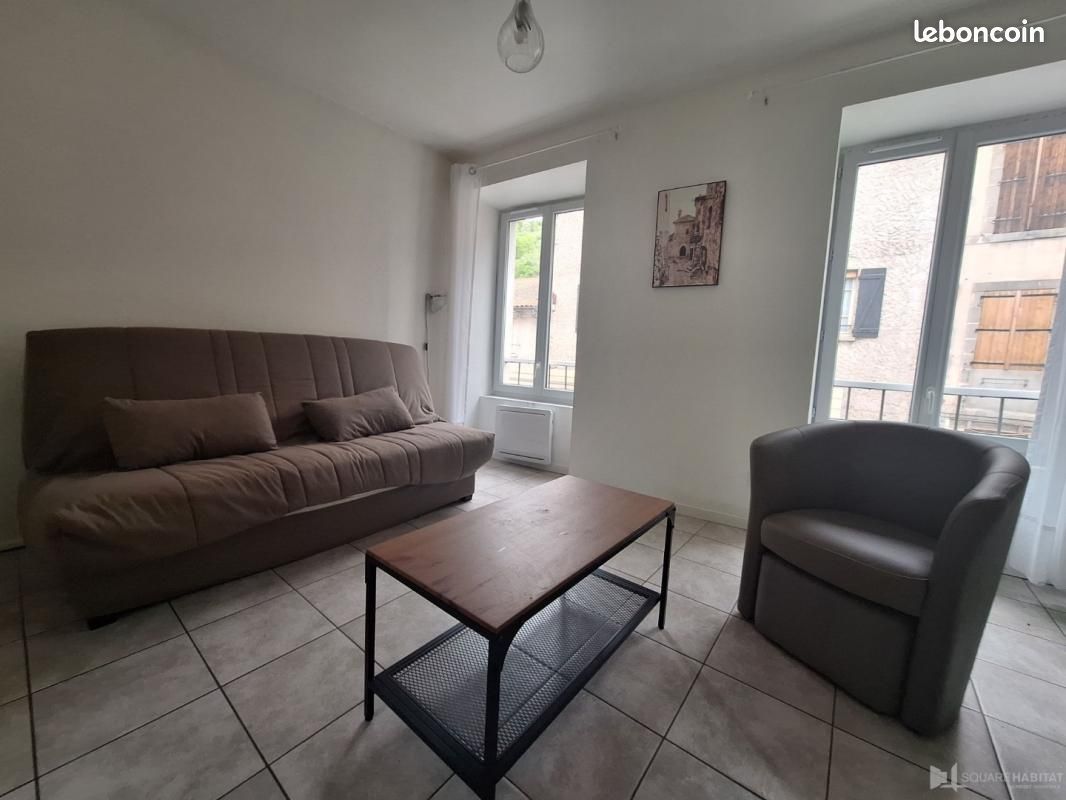 Appartement 1 pièce 23 m² · à Champeix · 23 m² · 370 €