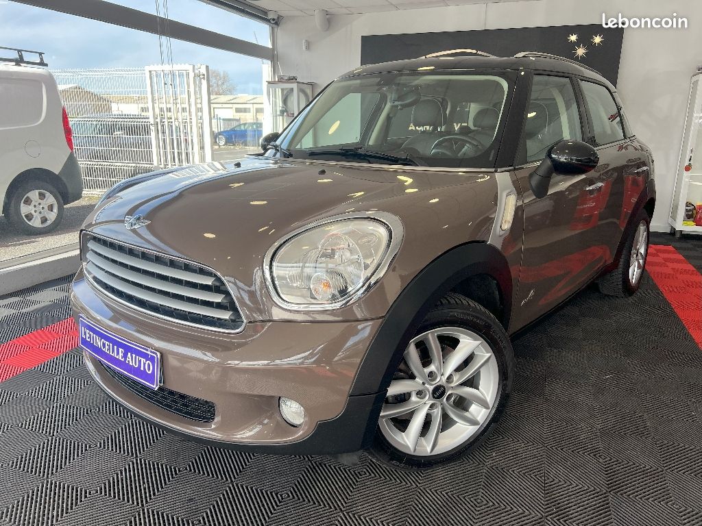 Mini Countryman R60 112 ch ALL4 Cooper Pack Chili (image 1)