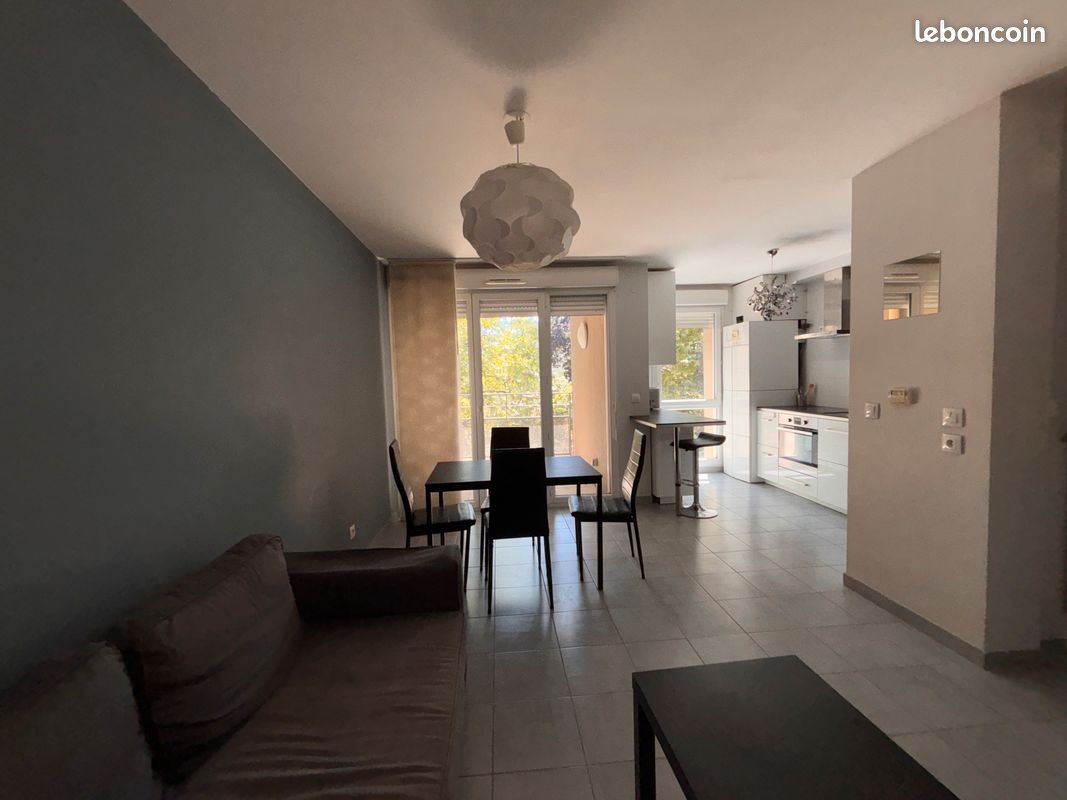 Appartement 2 pièces 45 m² · à Bron · 45 m² · 189 000 €