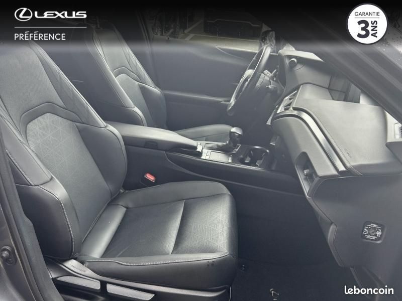 Lexus UX 250h 4WD Luxe MY19 (image 13)