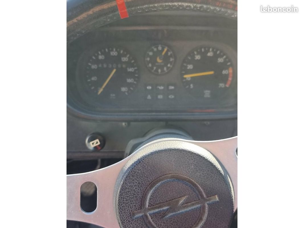 Opel kadett 1.3 ls (image 16)