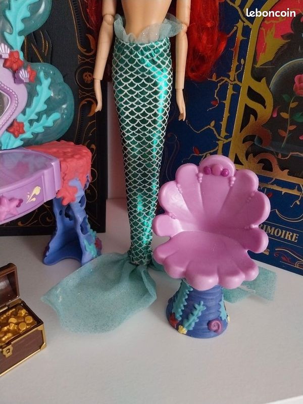 Poupée Ariel en sirène et sa coiffeuse vanity set- Coffret Disney La Petite Sirène (image 5)