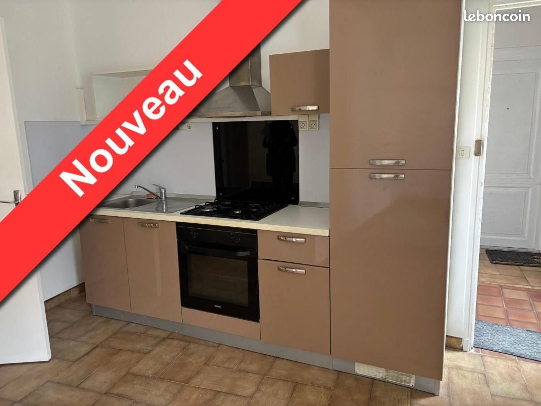 Appartement 2 pièces 32 m² · à Aubenas · 32 m² · 400 €
