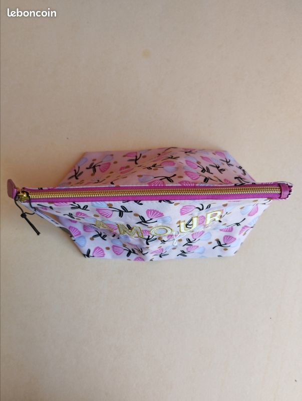 Trousse de toilette "Amour fou" DLP (image 4)