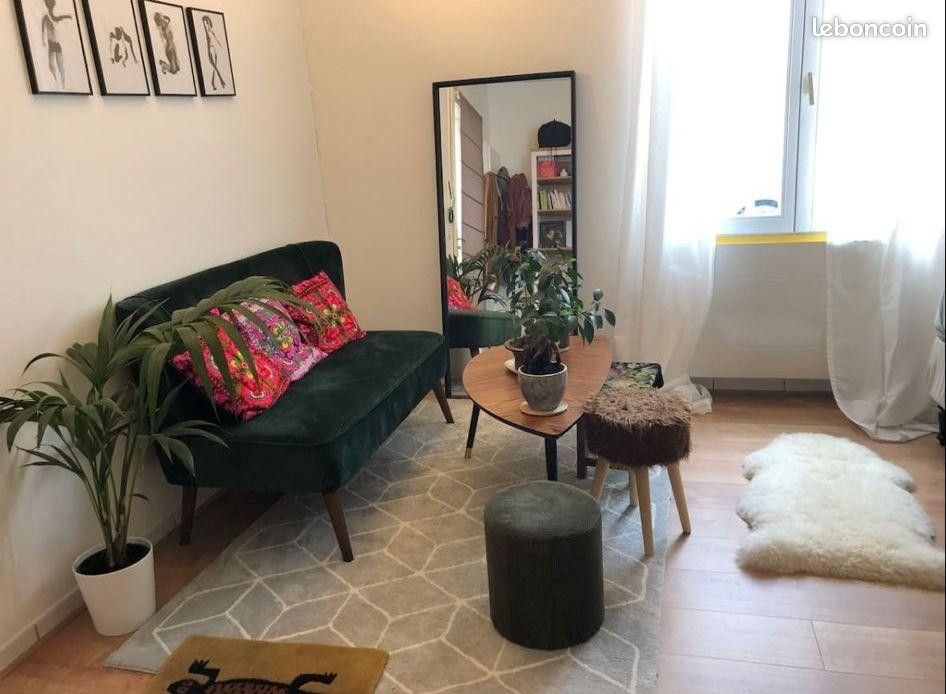 Appartement 1 pièce 28 m² · à Bordeaux · 28 m² · 702 €/mois
