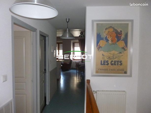 https://img.leboncoin.fr/api/v1/lbcpb1/images/38/c1/3c/38c13c580898e997d9dd28c89a3ae5b0e47fc8e1.jpg?rule=ad-image