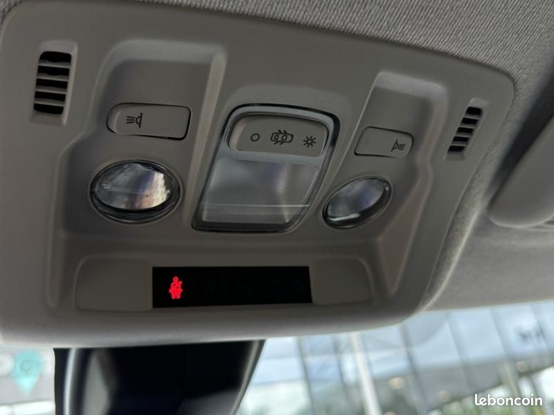 Citroen C3 1.2 PureTech 110 Saint James / GPS + CAMERA / GARANTIE 12 MOIS (image 47)