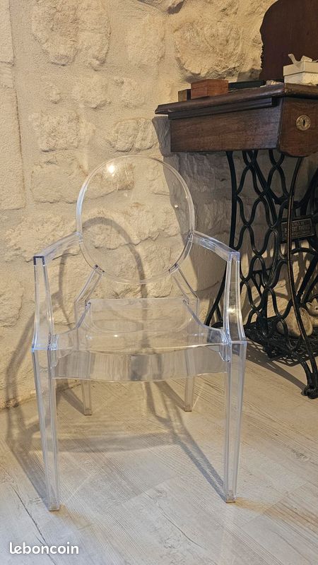 Chaise enfant Kartell “Lou Lou Ghost” – Philippe Starck (image 3)