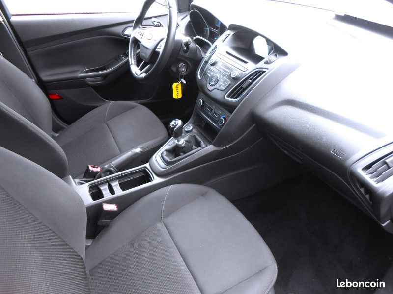 Ford FOCUS SW 1.0 ECOBOOST 125CH STOP&START TREND (image 8)
