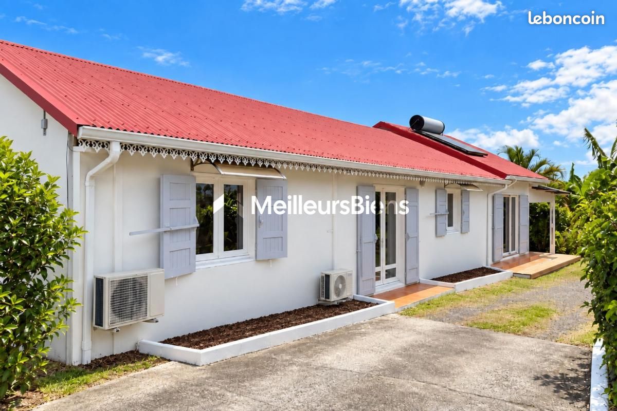 Maison 5 pièces 120 m² · à Saint-Louis · 120 m² · 364 000 €