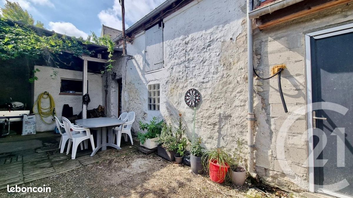 Maison 5 pièces 106 m² · à Beaumont-sur-Oise · 106 m² · 215 000 €