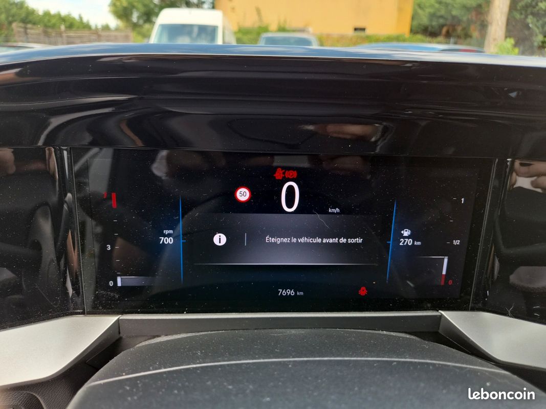 OPEL MOKKA 1.2 TURBO EDITION 136Ch - Clim Auto - Apple Carplay - Android Auto - Régulateur/Limiteur de vitesse - Garantie Constructeur 8 ans - Moteur à Chaîne (image 14)