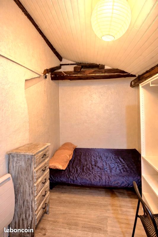 Appartement 1 pièce 10 m² · à Grenoble · 10 m² · 400 €