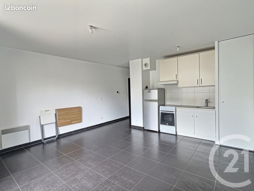 Appartement 1 pièce 28 m² · à Aulnay-sous-Bois · 28 m² · 167 000 €