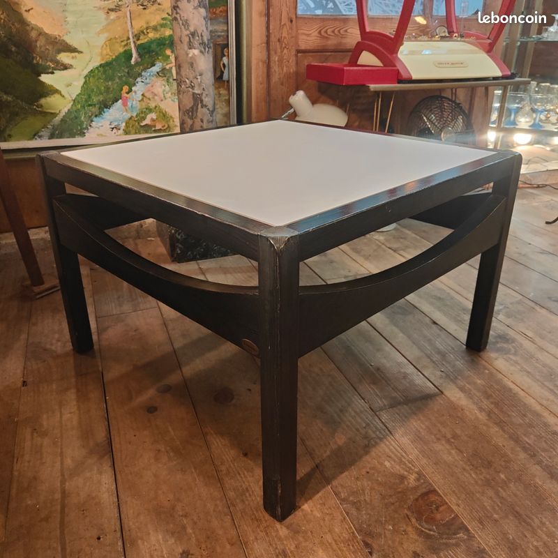 Paire De Tables Basses Vitrine Baumann Modèle Argos – Style Rétro, Bois, Dimensions 60x60x42cm