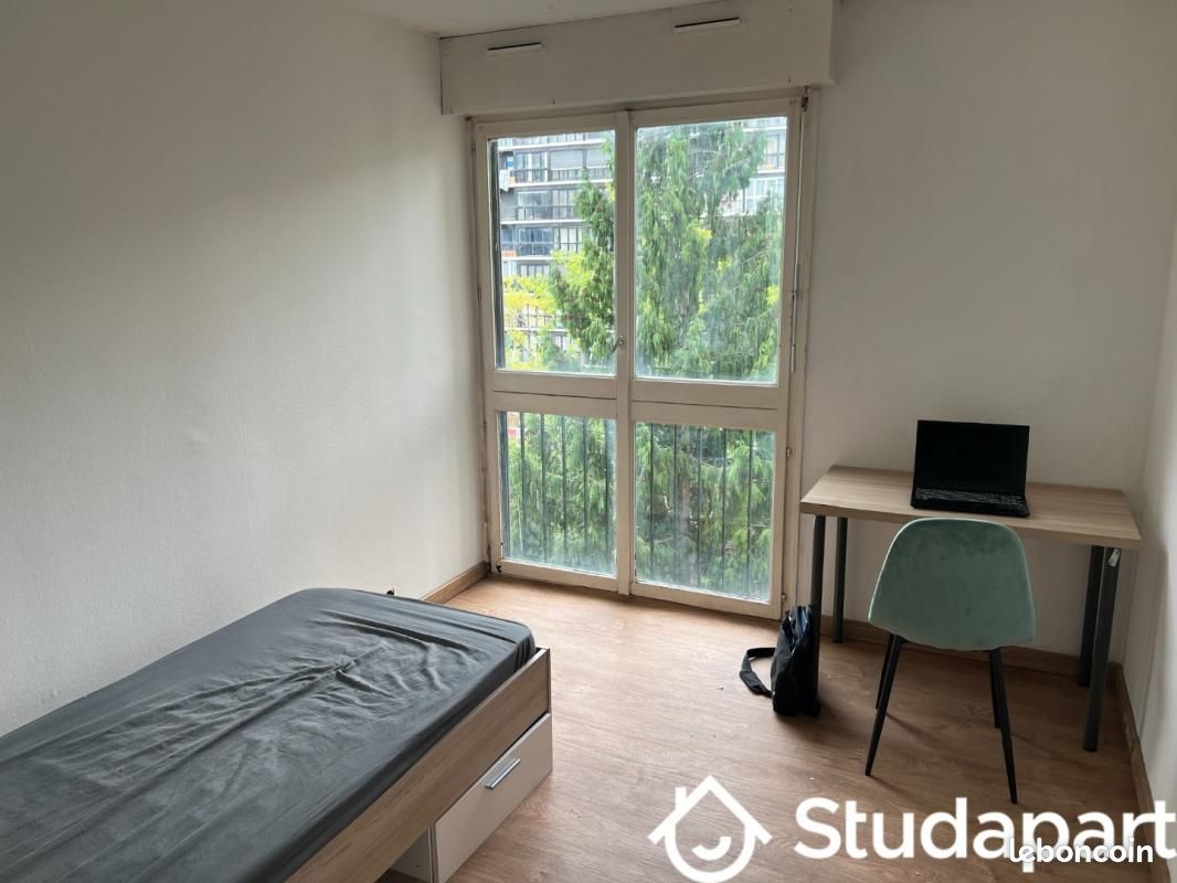 Appartement 1 pièce(s) 10 m²à louer Grigny