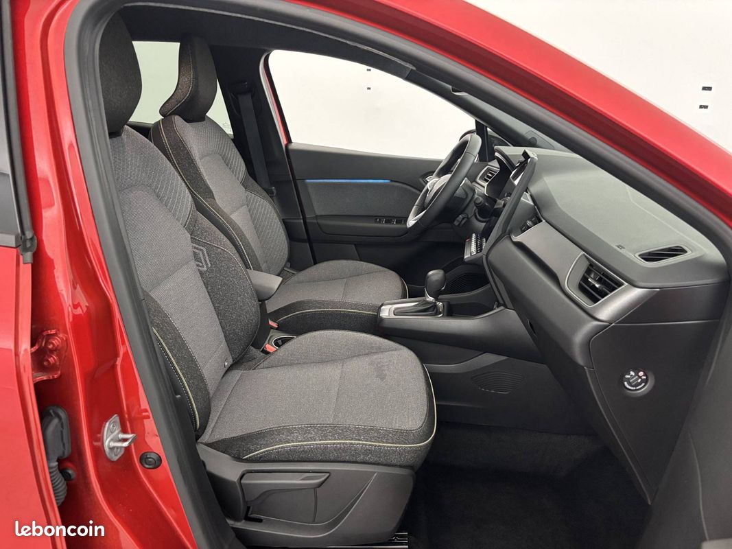 RENAULT Captur E-Tech full hybrid 145 ch Techno (image 14)