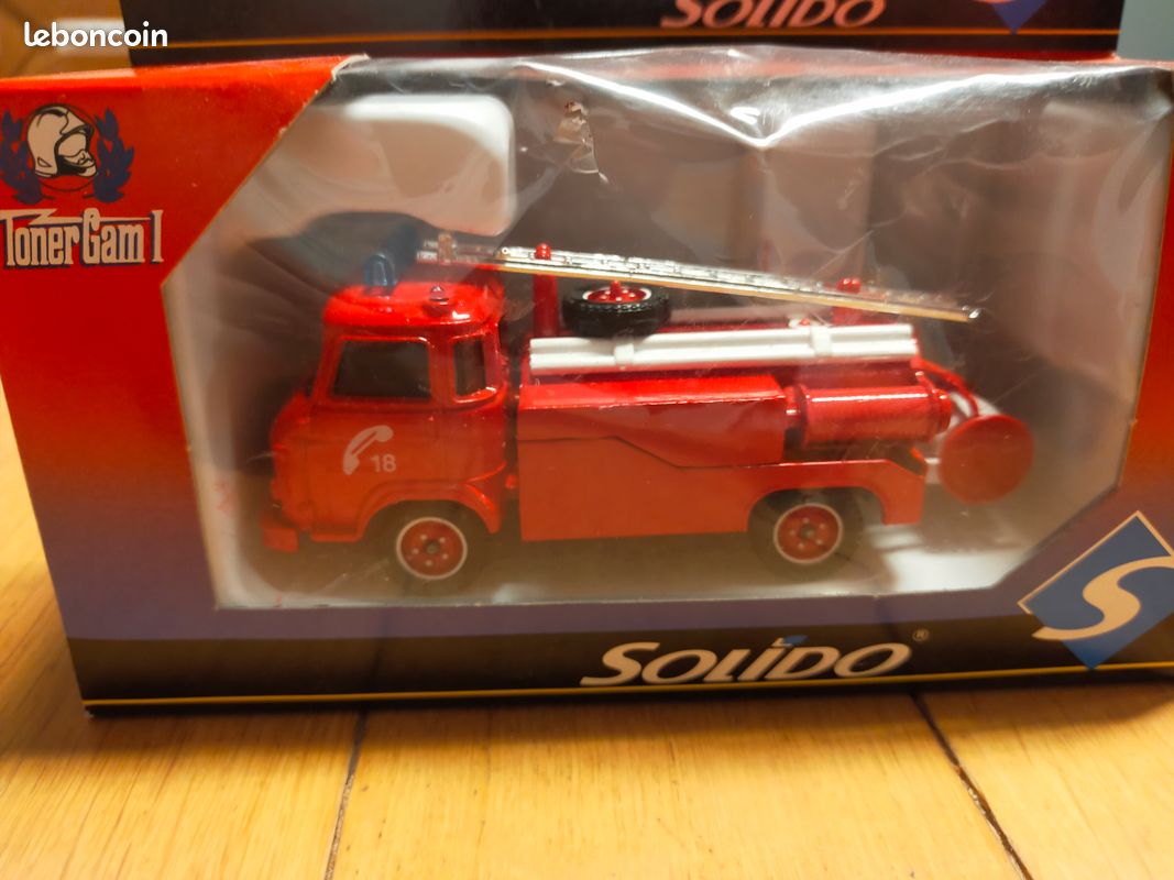LOT DE 8 camions de pompier solido et eligor vintage EUR 8,00 - FR
