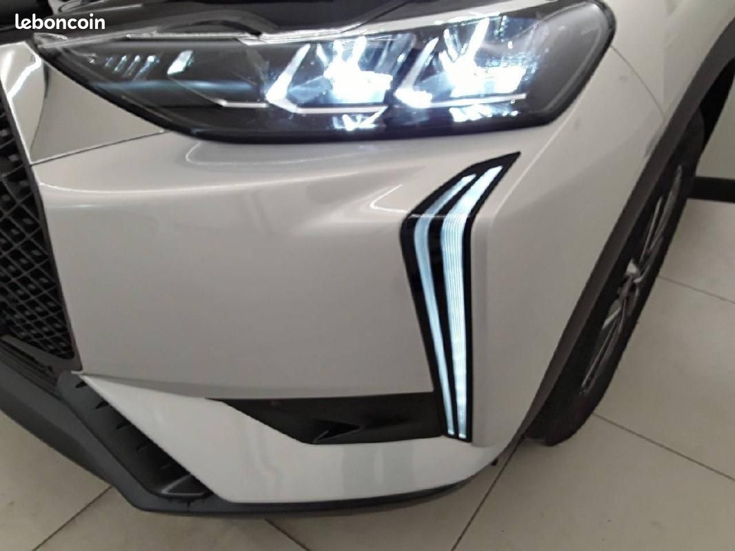 DS 3 PureTech 100 BVM6 - Bastille (image 19)