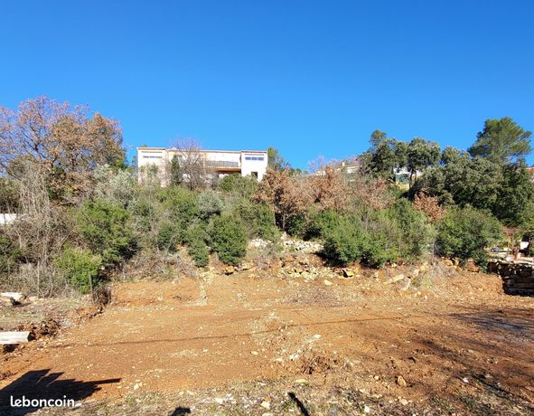 Terrain 1 pièce 2000 m²