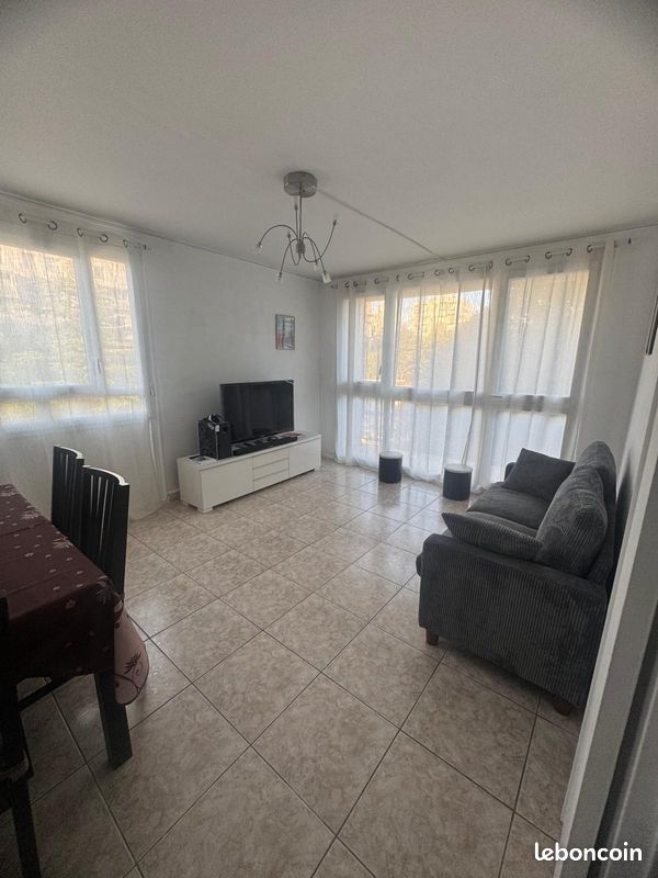 Appartement 3 pièces 60 m² · à Créteil · 60 m² · 1 250 €