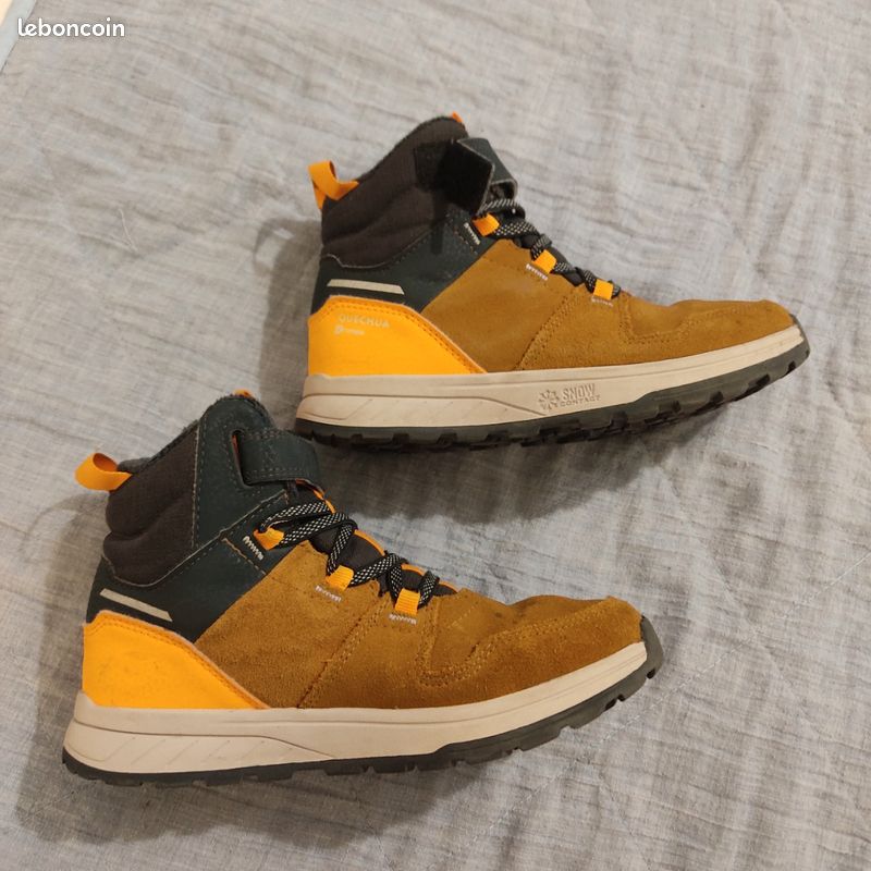 Chaussures montantes randonnée enfant snow montagne enfant