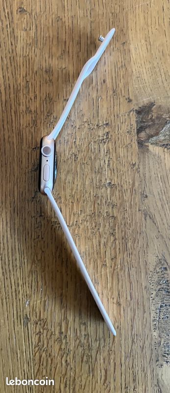 Apple Watch Series 6 – 40 mm – GPS – Aluminium Boite d'origine (image 7)