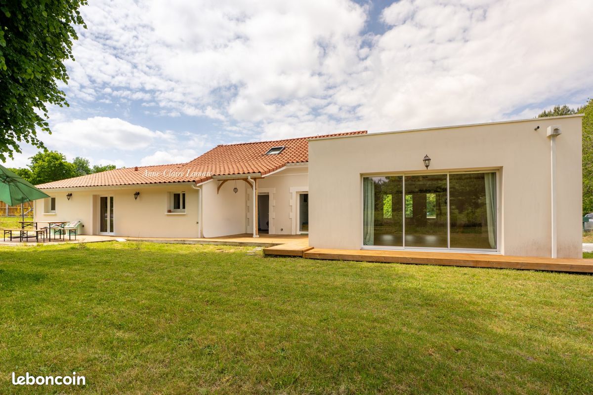 Maison 7 pièces 193 m² · à Parentis-en-Born · 193 m² · 499 000 €