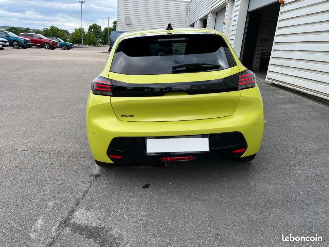 Peugeot 208 1.2 100CH ALLURE BVM6 (image 4)