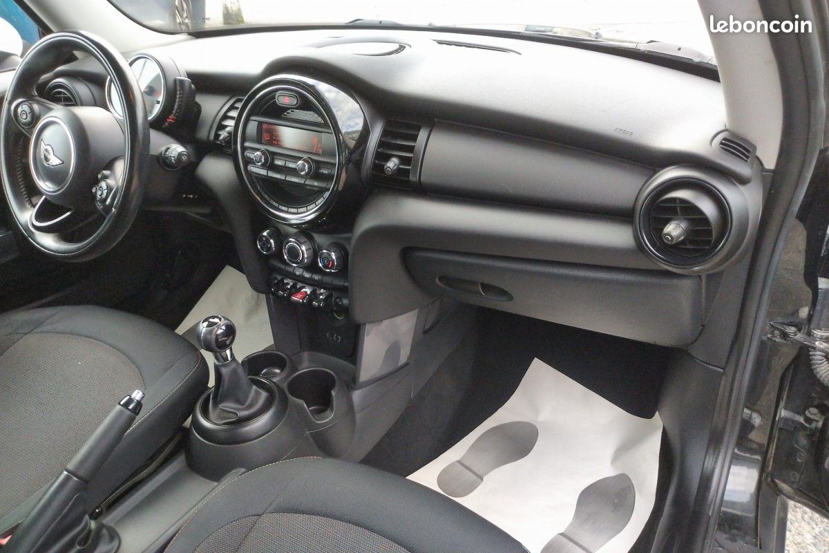 Mini (4) One D 95 ch (image 15)