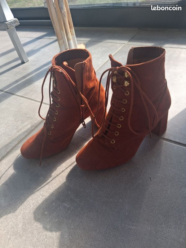 Bottines En Cuir Noir - Taille 36, Occasion, Style Bottillon, Marque Générique