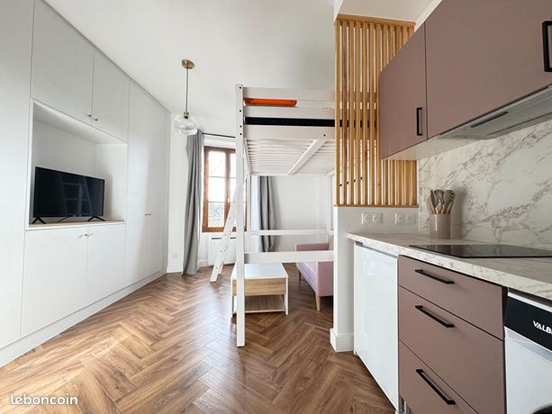 Studio 1 pièce 17 m²