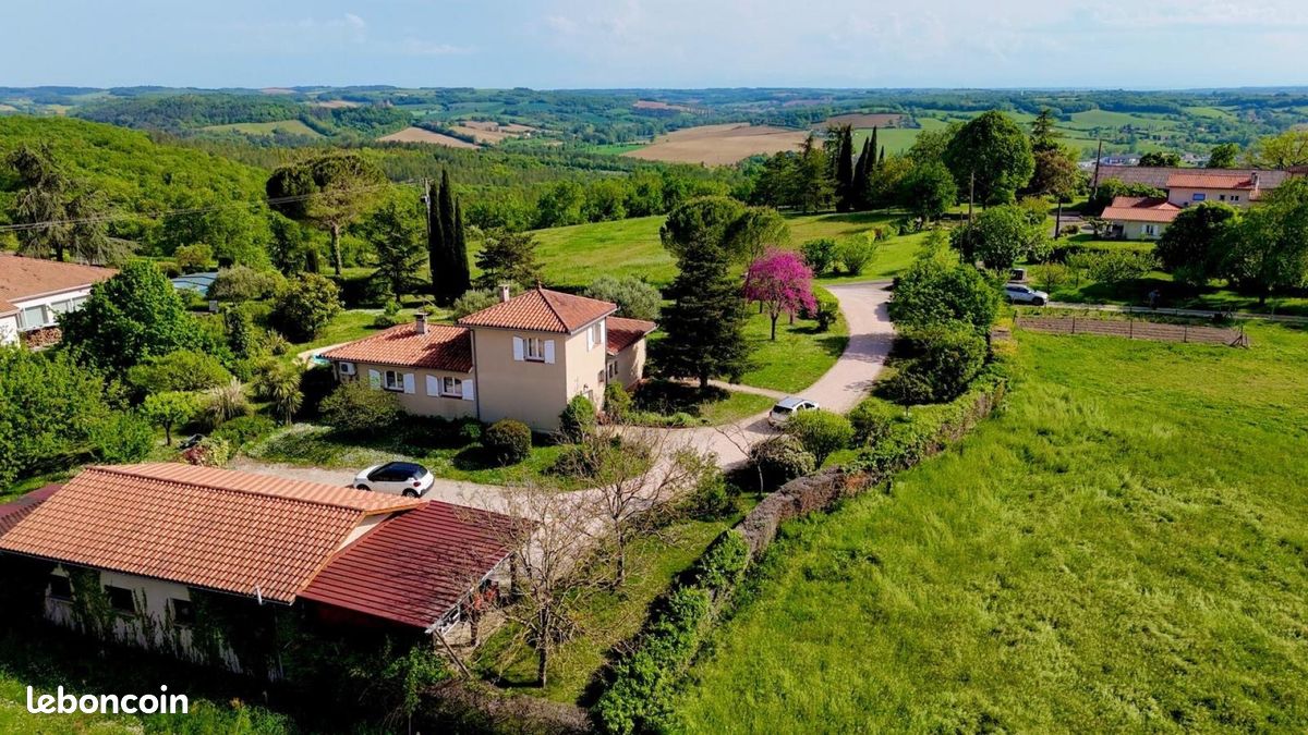 Maison 5 pièces 121 m² · à Auch · 121 m² · 385 000 €