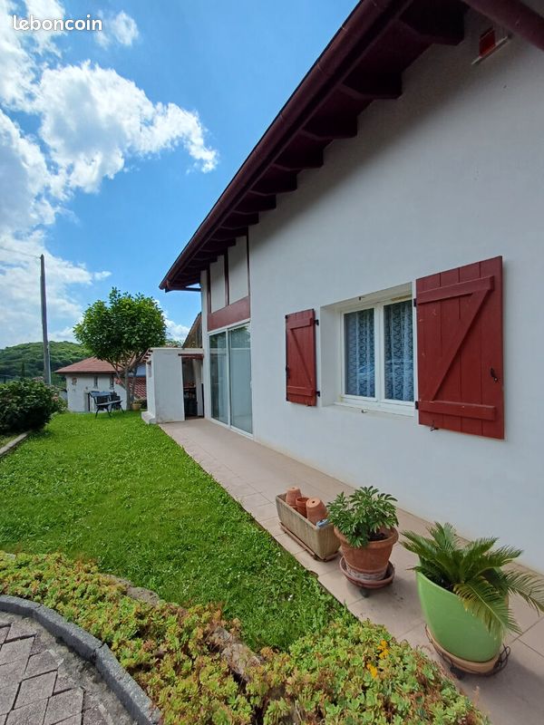 Maison 5 pièces 137 m² · à Saint-Pée-sur-Nivelle · 137 m² · 530 000 €