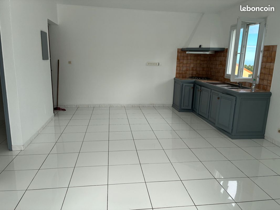 Appartement 2 pièces 50 m² · à Le Tampon · 50 m² · 670 €
