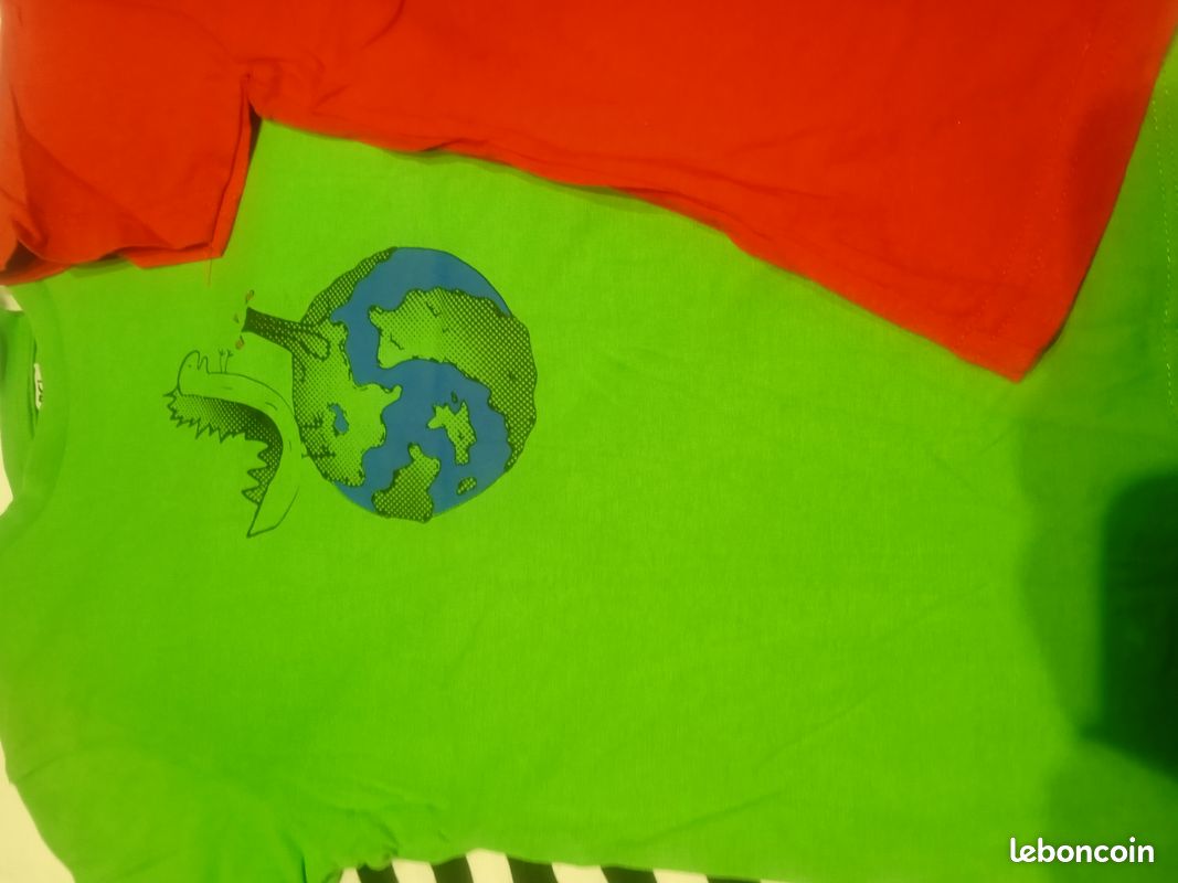 Lot 3 t-shirt (image 2)