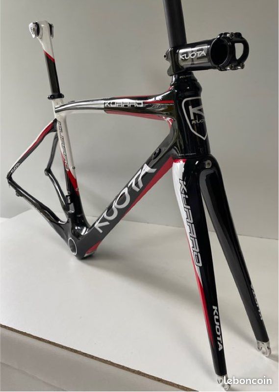 DESTOCKAGE - Kit Cadre Velo Route 490D Carbon TH700 + Fourche + Tige De Selle Carbone