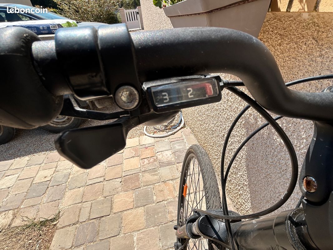 Vélo VTC femme (image 3)