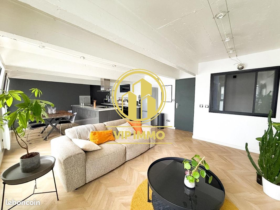 Appartement 6 pièces 90 m² · à Tourcoing · 90 m² · 175 000 €