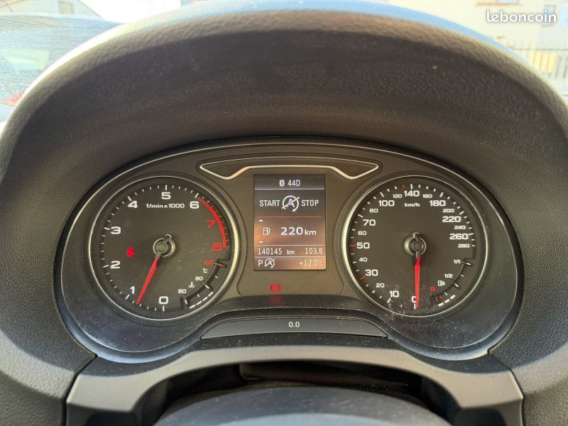 Audi A3 SPORTBACK 1.4 TFSI 140CH COD AMBIENTE S TRONIC 7 (image 10)