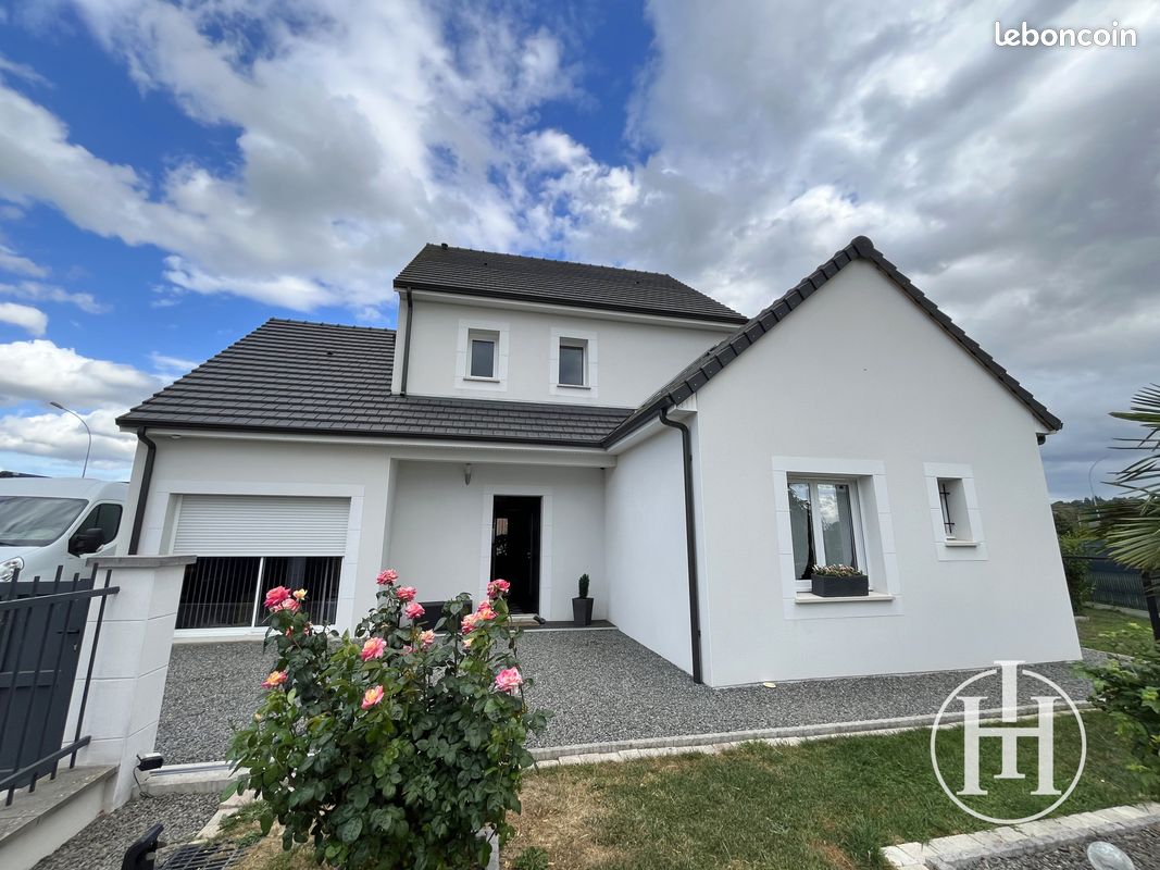 Maison 6 pièces 118 m² · à Saint-Amand-Montrond · 118 m² · 255 000 €