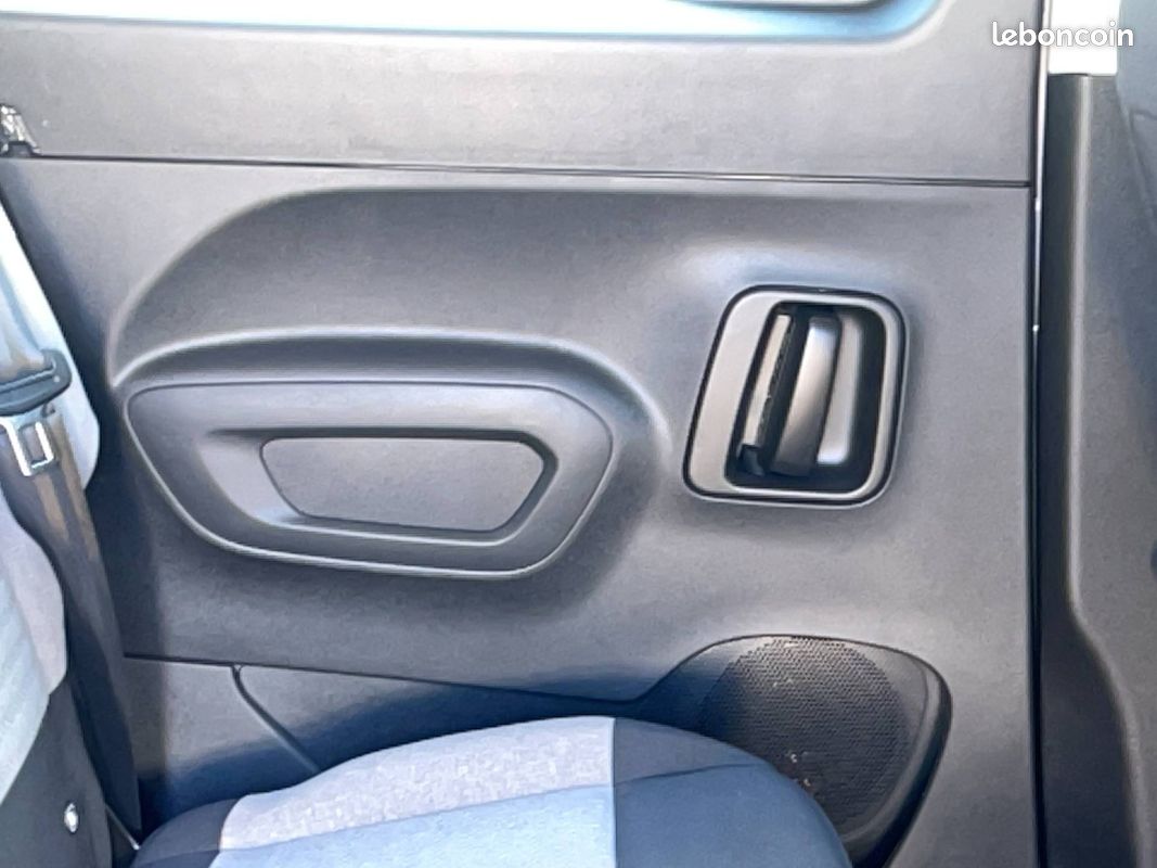 CITROEN Berlingo Taille M BlueHDi 130 S&S EAT8 N1 PLUS (image 29)