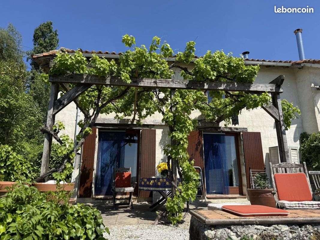 Maison 6 pièces 124 m² · à Aubeterre-sur-Dronne · 124 m² · 175 000 €
