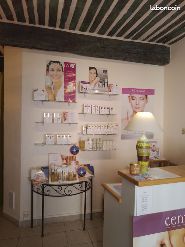 Local commercial (image 1)