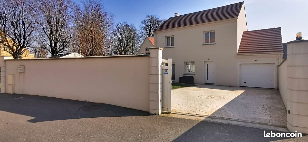 Maison 4 pièces 108 m² · à Claye-Souilly · 108 m² · 349 500 €